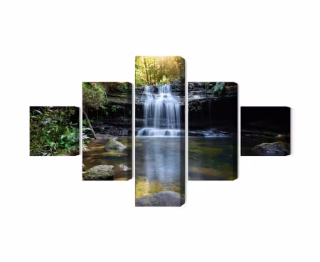 Canvastavla - A waterfall in the bush