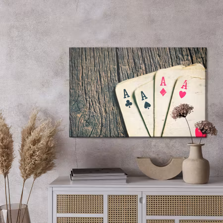 Canvastavla - Old cards on a wooden table