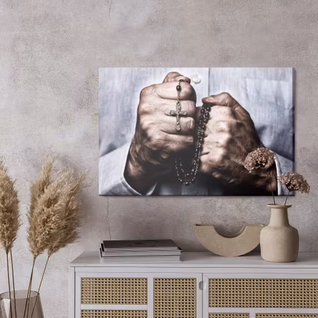 Canvastavla - Hands holding the rosary