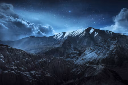 Canvastavla - Picturesque Mountain Landscape At