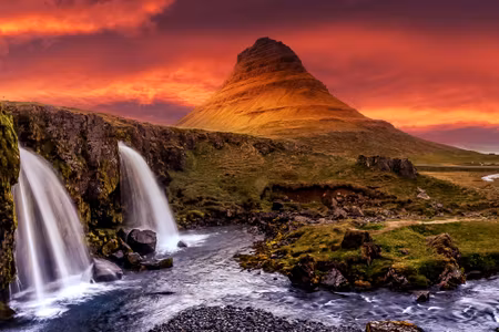 Canvastavla - Kirkjufellsfoss Waterfall in Iceland