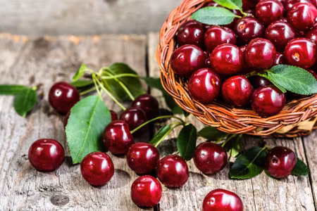 Canvastavla - Cherries in the Basket