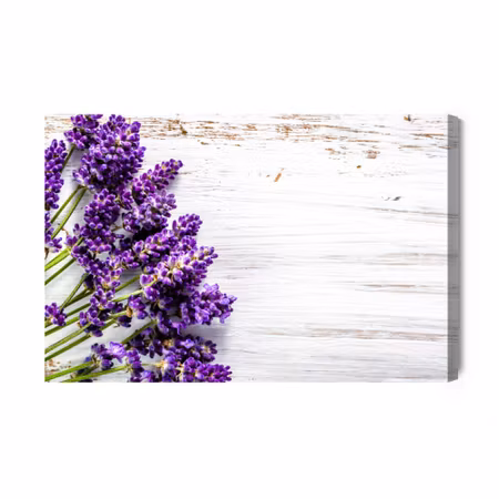 Canvastavla - Lavender Flowers on a Wood