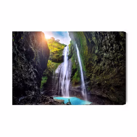 Canvastavla - Madakaripura Waterfall in Java