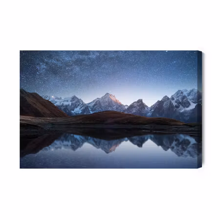 Canvastavla - Mountain Landscape At Night
