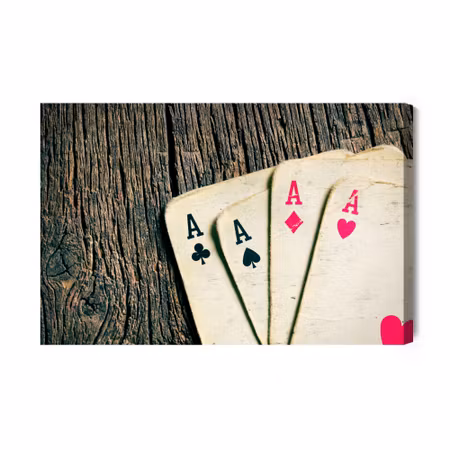 Canvastavla - Old Cards on a Wooden Table
