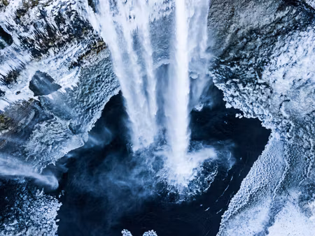 Canvastavla - Multipart Winter Waterfall