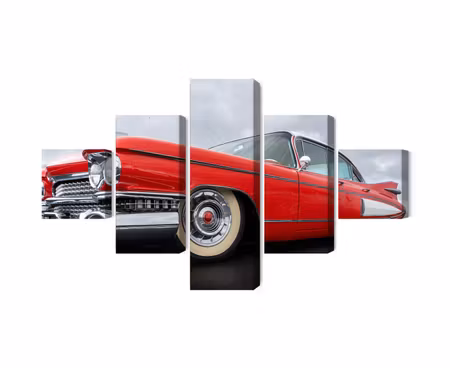 Canvastavla - Multipart a Red Car From the S