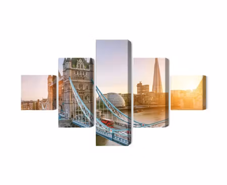 Canvastavla - Multipart Tower Bridge At Sunrise