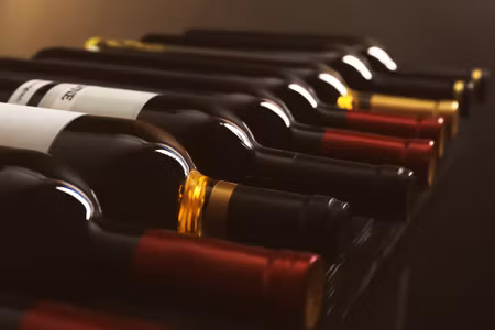 Canvastavla - Multipart Delicious Wine Bottles