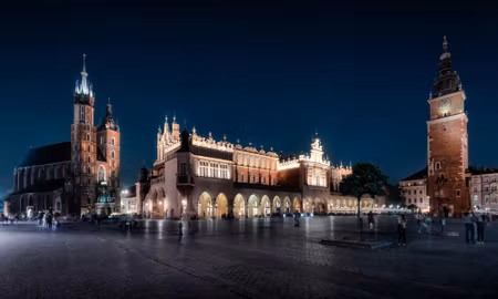 Canvastavla - Multipart Krakow Amp S Cloth Hall