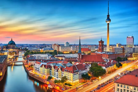 Canvastavla - Multipart Colorful Sky and Berlin