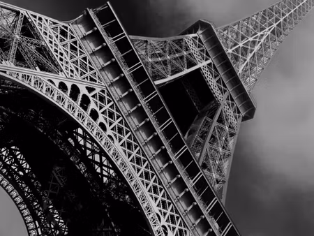Canvastavla - Multipart Black and White Eiffel