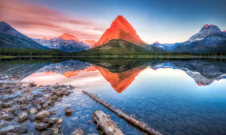 Canvastavla - Multipart Swiftcurrent Lake in the