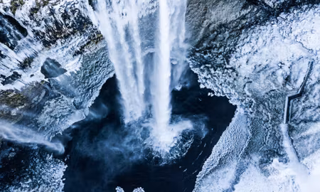 Canvastavla - Multipart Winter Waterfall