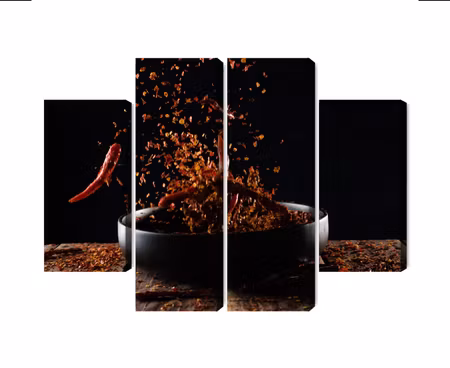 Canvastavla - Multipart Cayenne Pepper in Flight