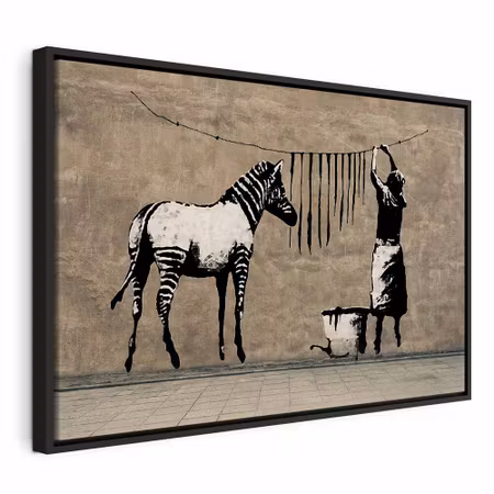 Canvastavla med ram - Banksy washing zebra on