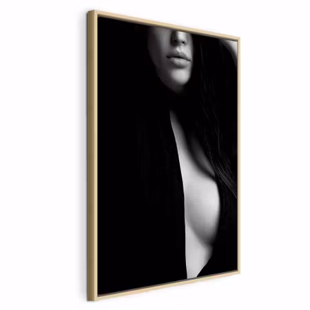 Canvastavla med ram - Sensual elegance vertical