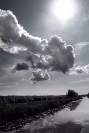 Ljuddämpande tavla - Sun Over Clouds Part Sky