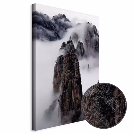 Premium canvastavla - High Mountains in Mist -part