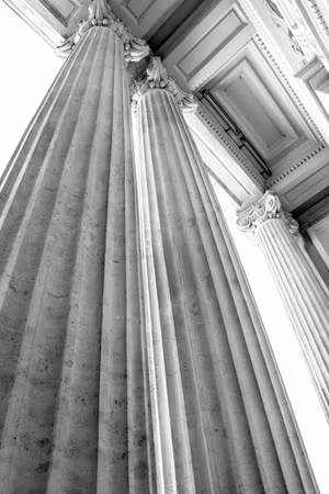 Premium canvastavla - Stone columns