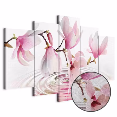 Premium canvastavla - Magnolias over water wide