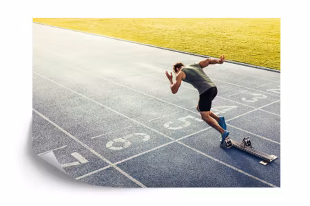 Fototapet - Sprinter on the race track during