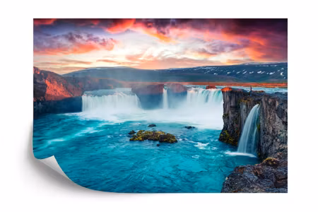Fototapet - Unbelievable summer morning scene on