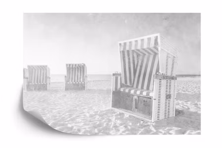 Fyrkantig fototapet - Ostsee Strandkörbe Black