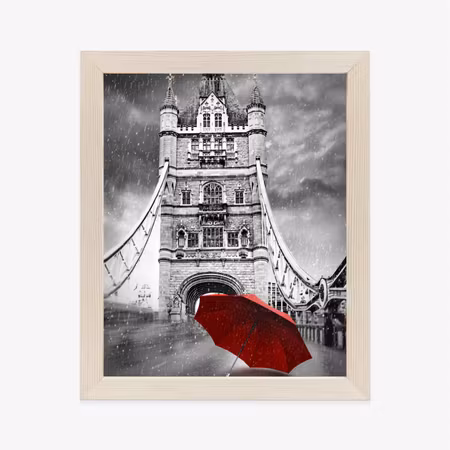 Poster med ram - Red umbrella on black and white