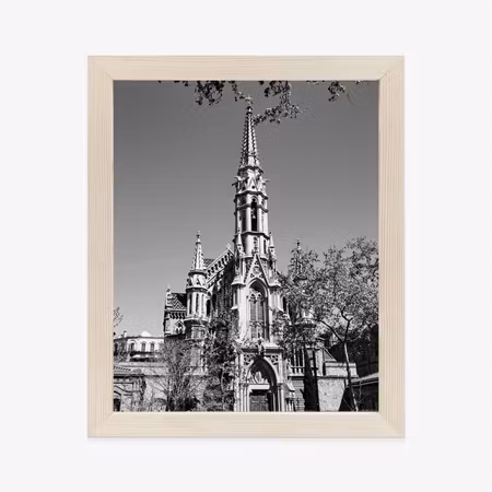Poster med ram - Black and white church in