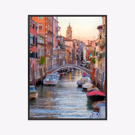 Poster med ram - Romantic canal in the center of