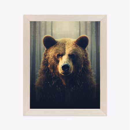 Poster med ram - A huge bear in a foggy forest