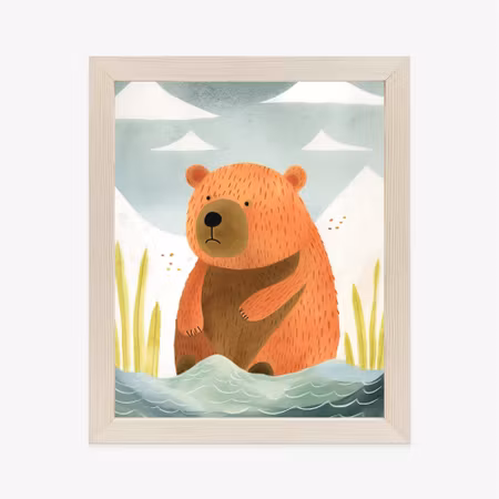Poster med ram - A bear by the water