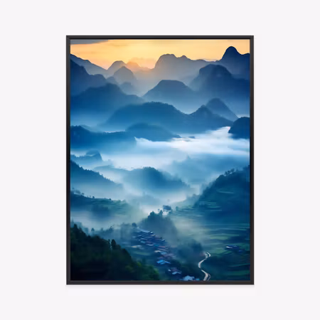 Poster med ram - Sunrise over a foggy landscape