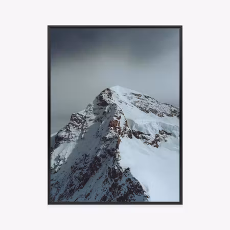 Poster med ram - Snow on the mountain peak