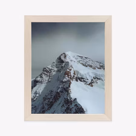 Poster med ram - Snow on the mountain peak