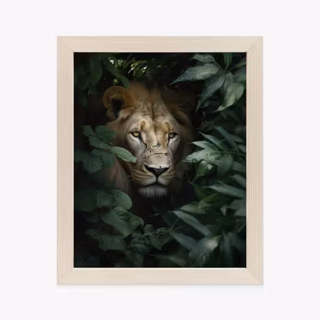 Poster med ram - Lion among green leaves in the