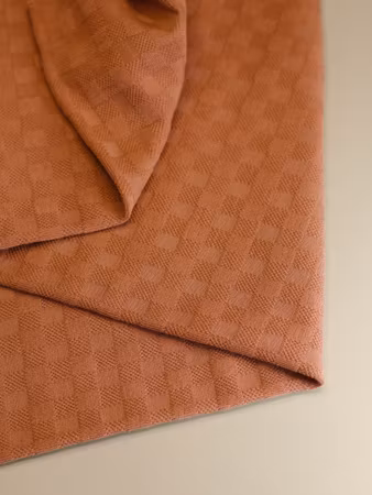 Chess Jacquard Soft Mocha