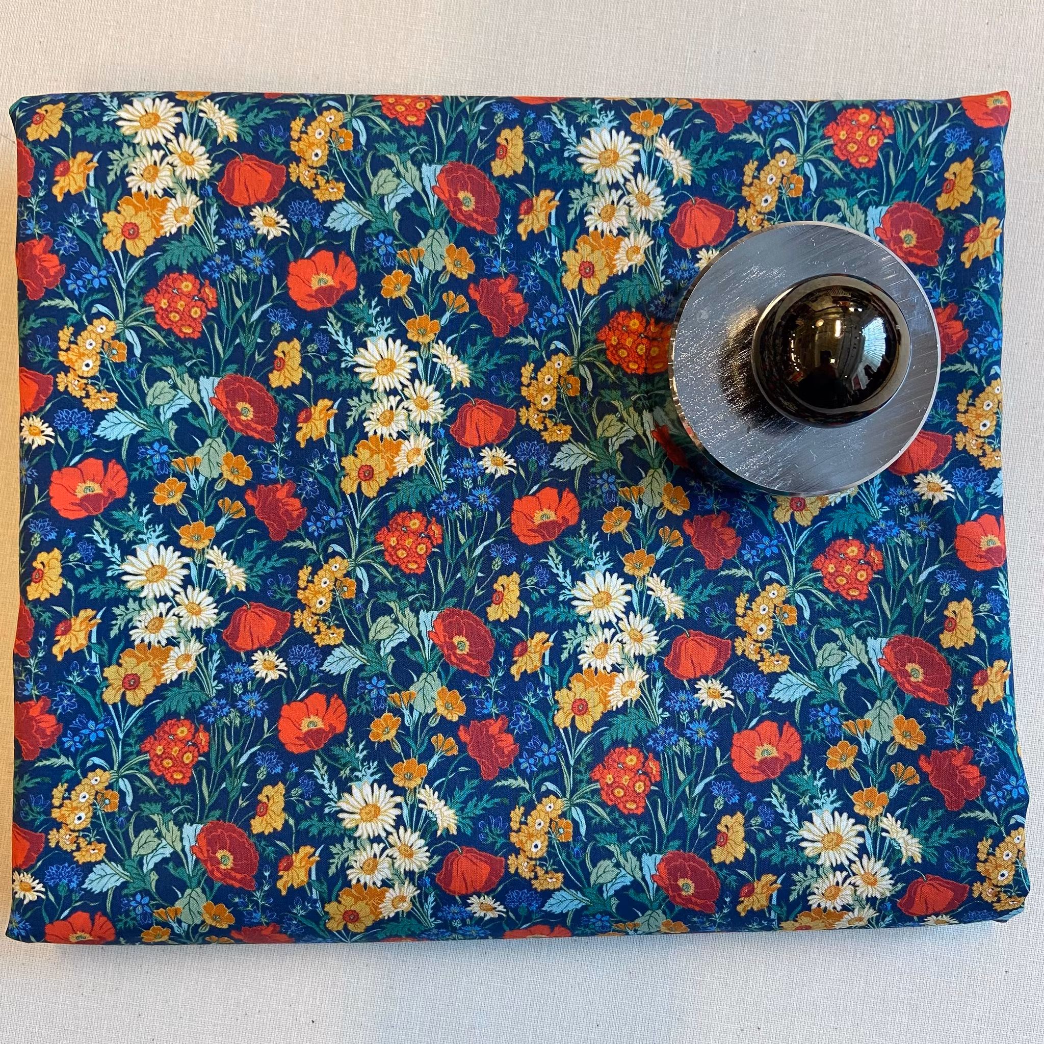 1,45 Libertytyg Tana Lawn - Florence May