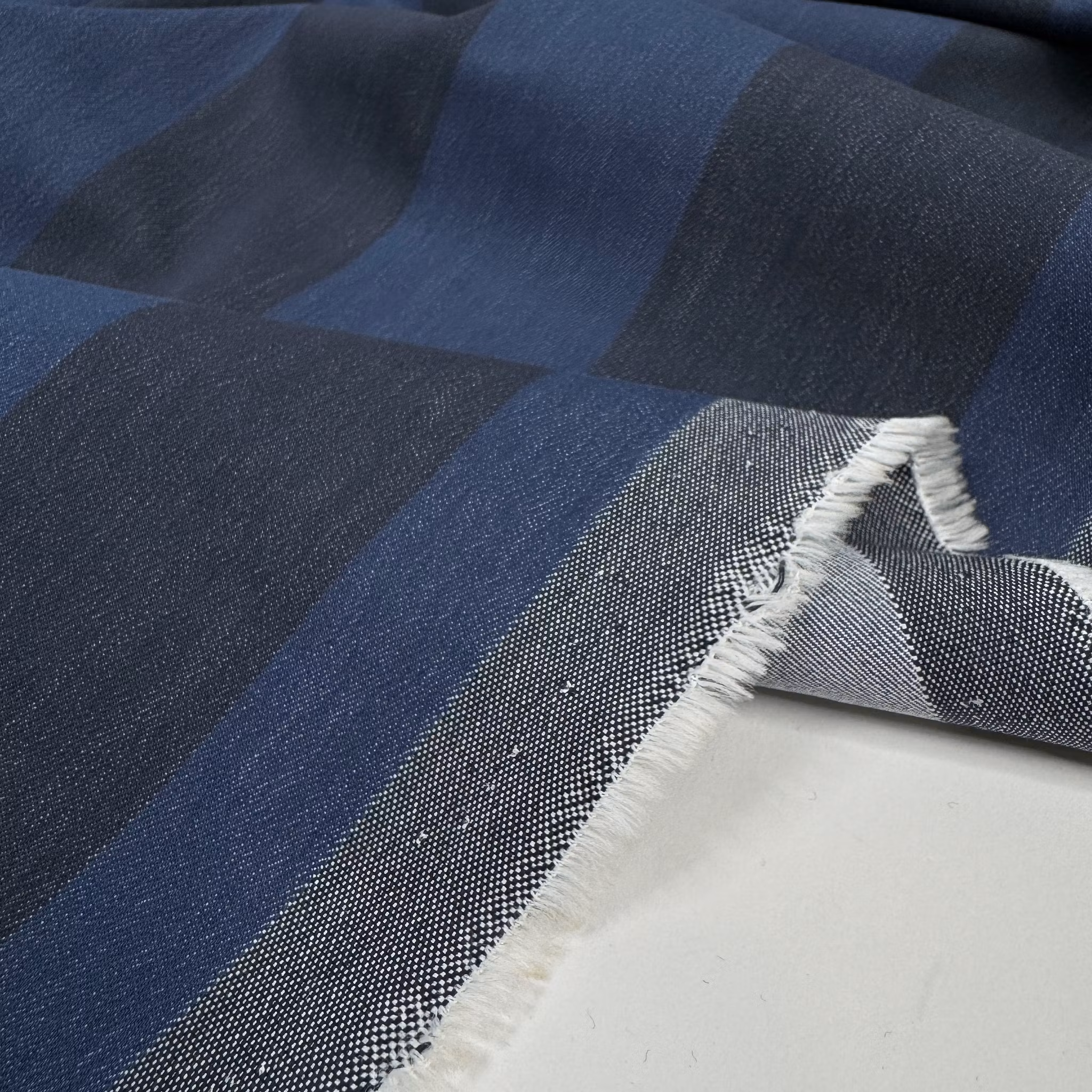 1,5m blockrand denim Escad*