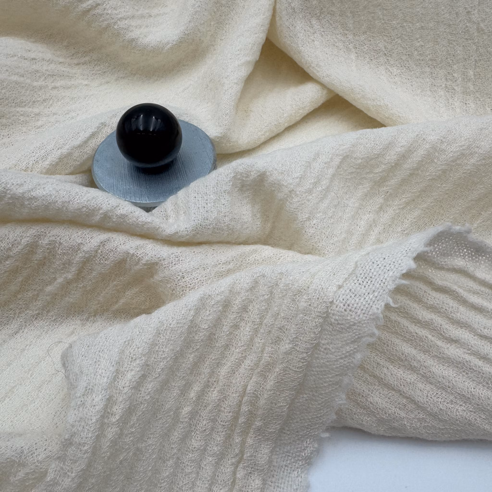 2m Ullmuslin gräddvit