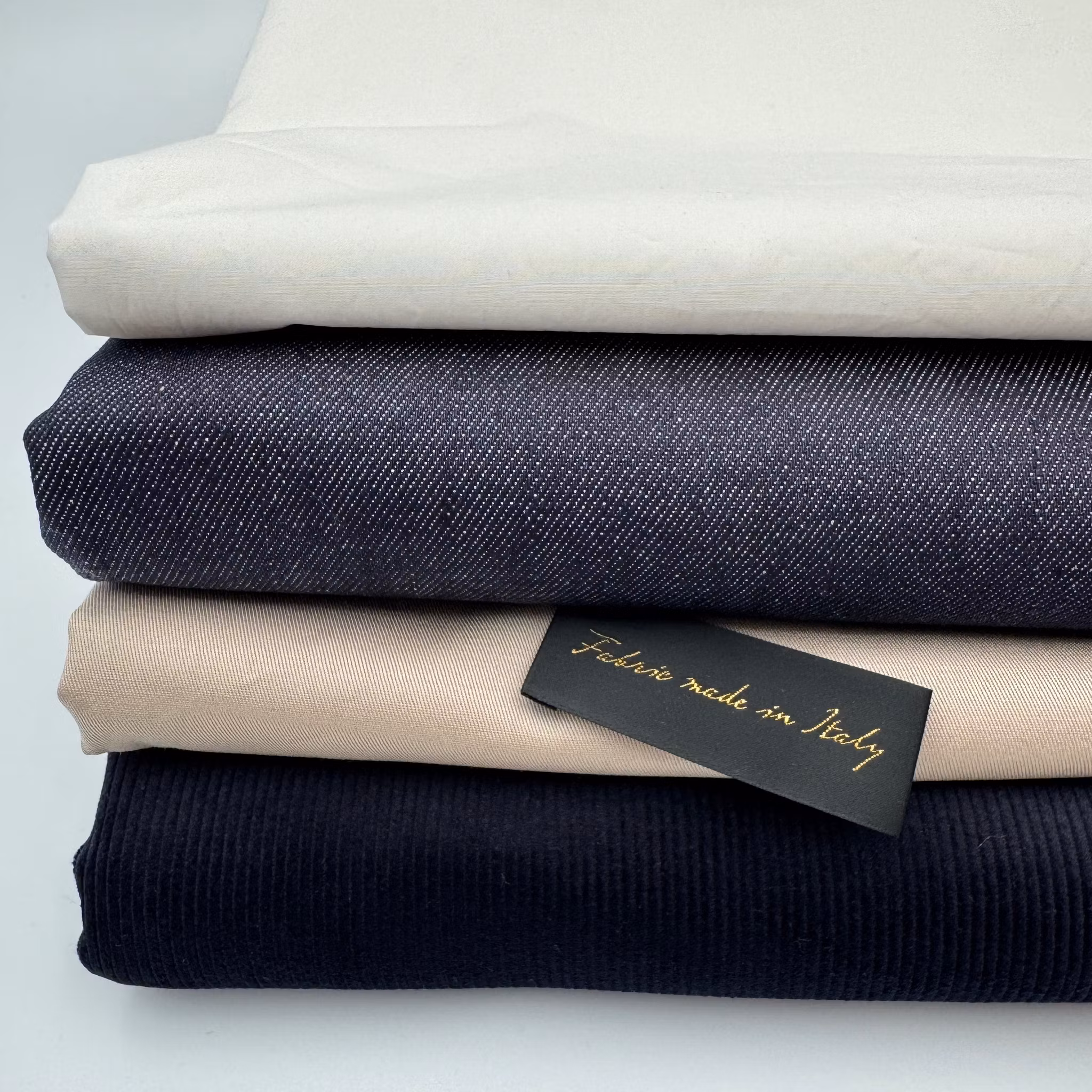 1,7m chinos L. Vuitto*
