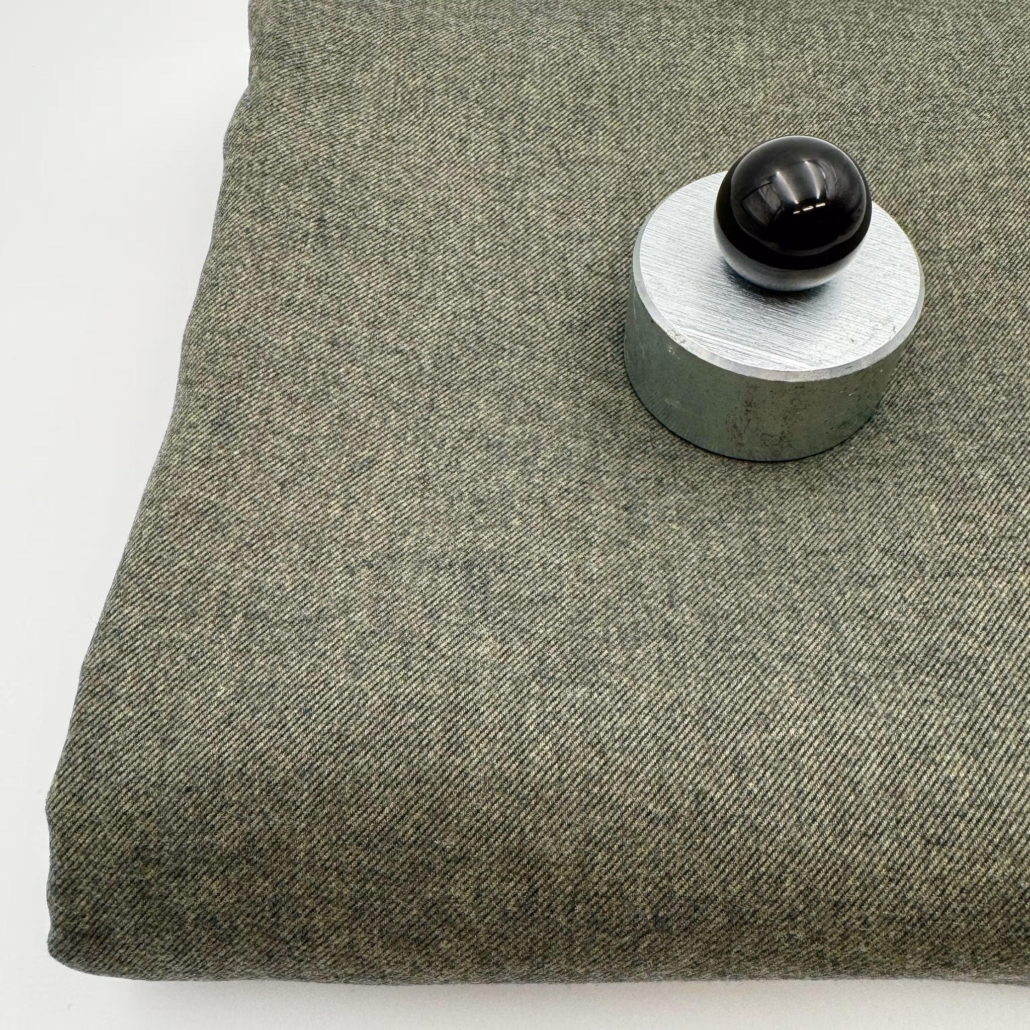 0,9m bomullsflanell grönsvart