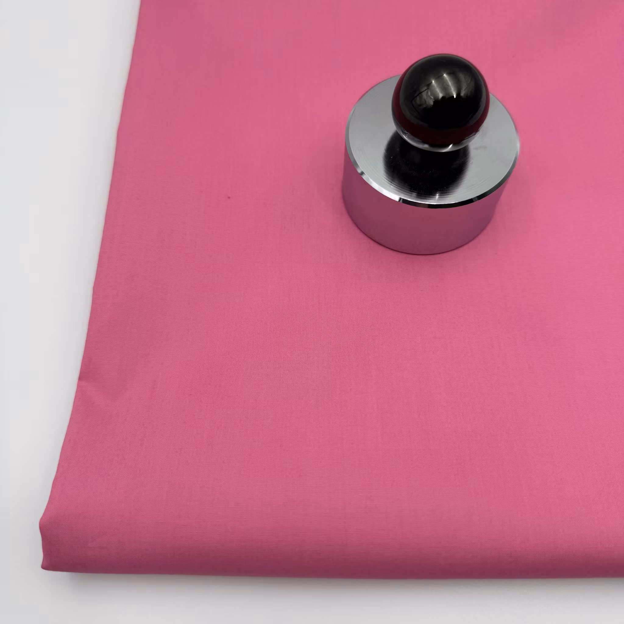 1,7m Bomullspoplin cerise