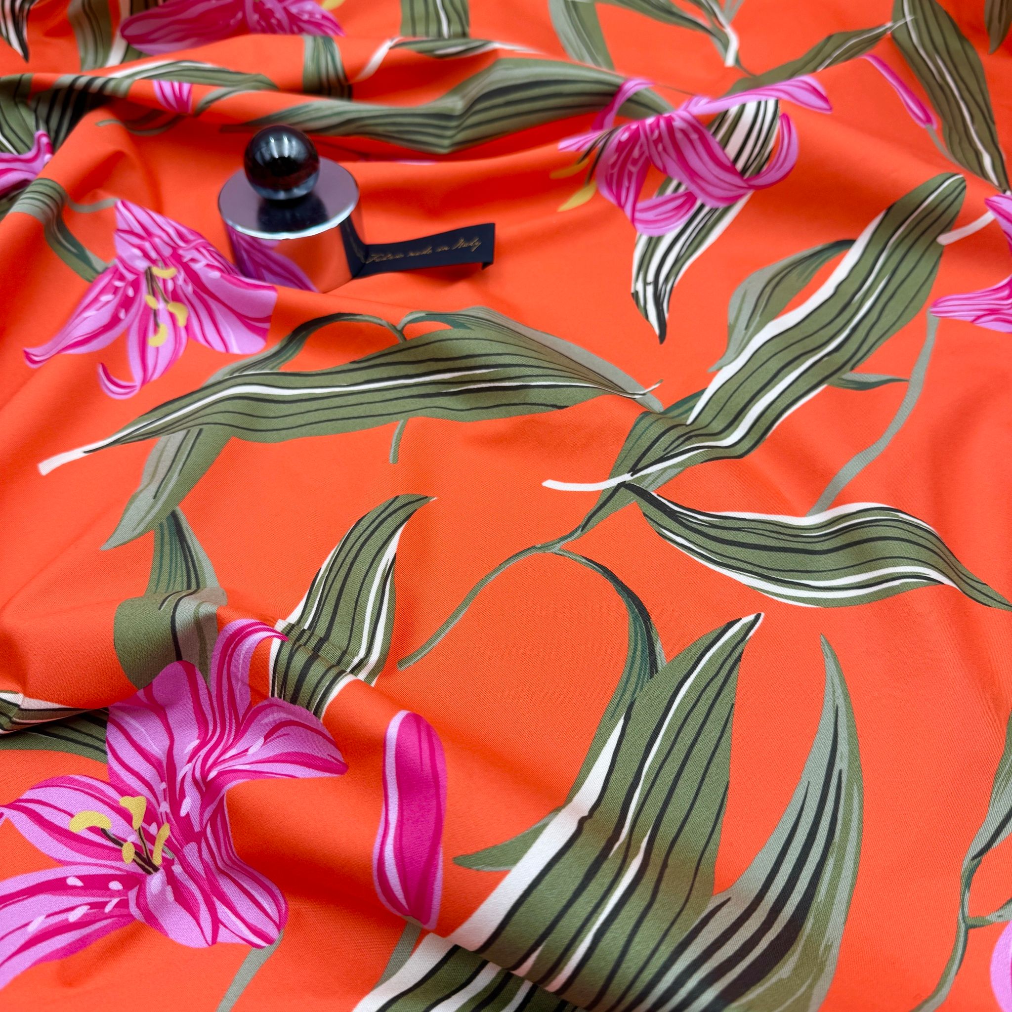 2m Bomull/elastan orange storblommig Hugo B***