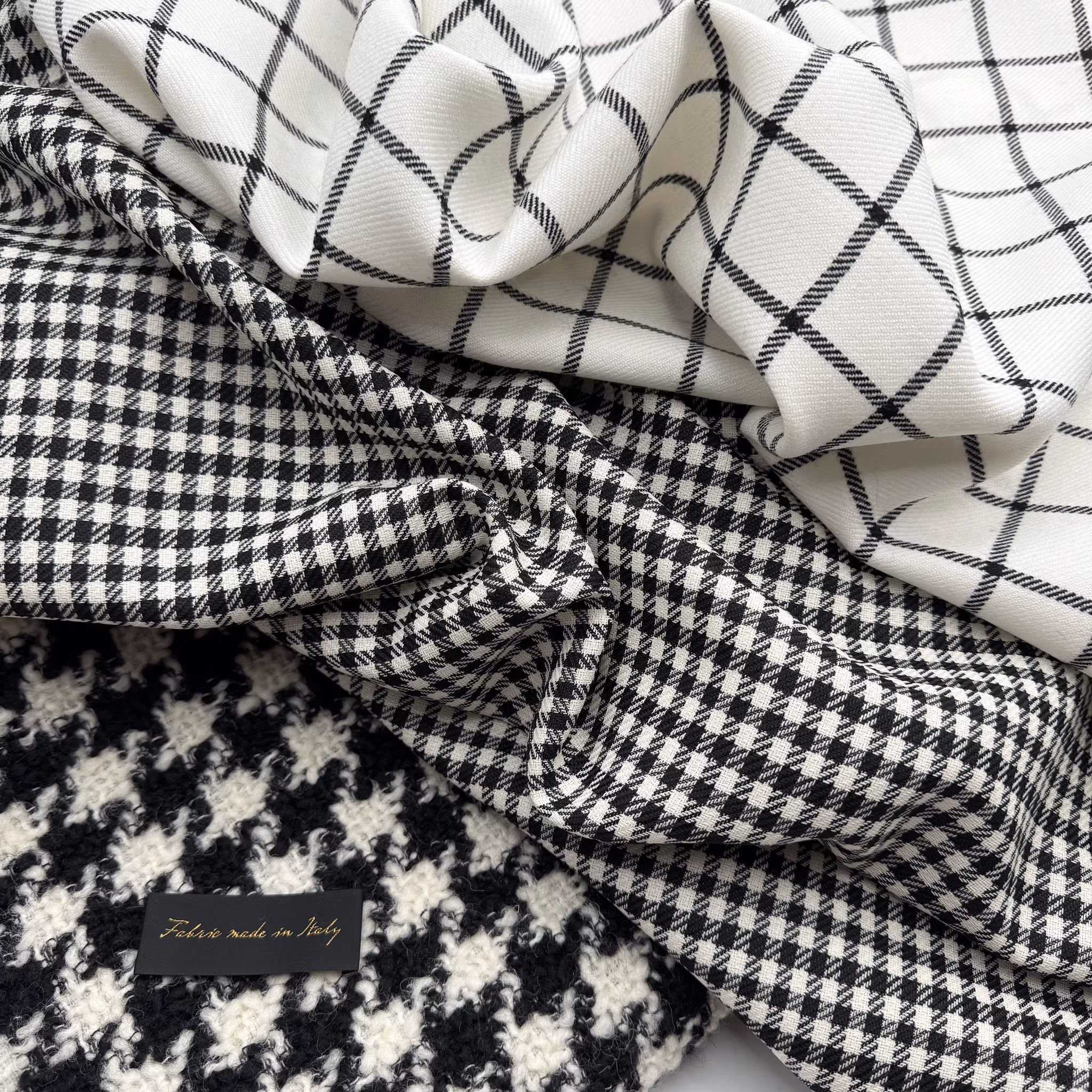 Ull svart/vit liten ruta