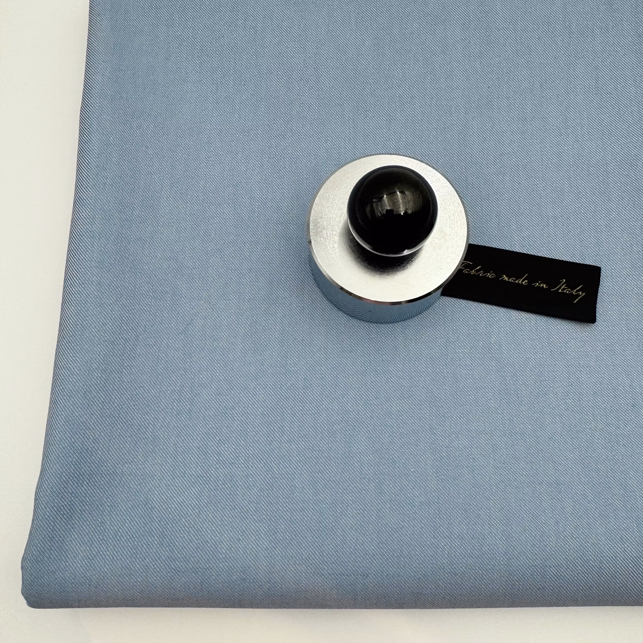 0,5m ull/bomullsdenim ljusblå Loro P****