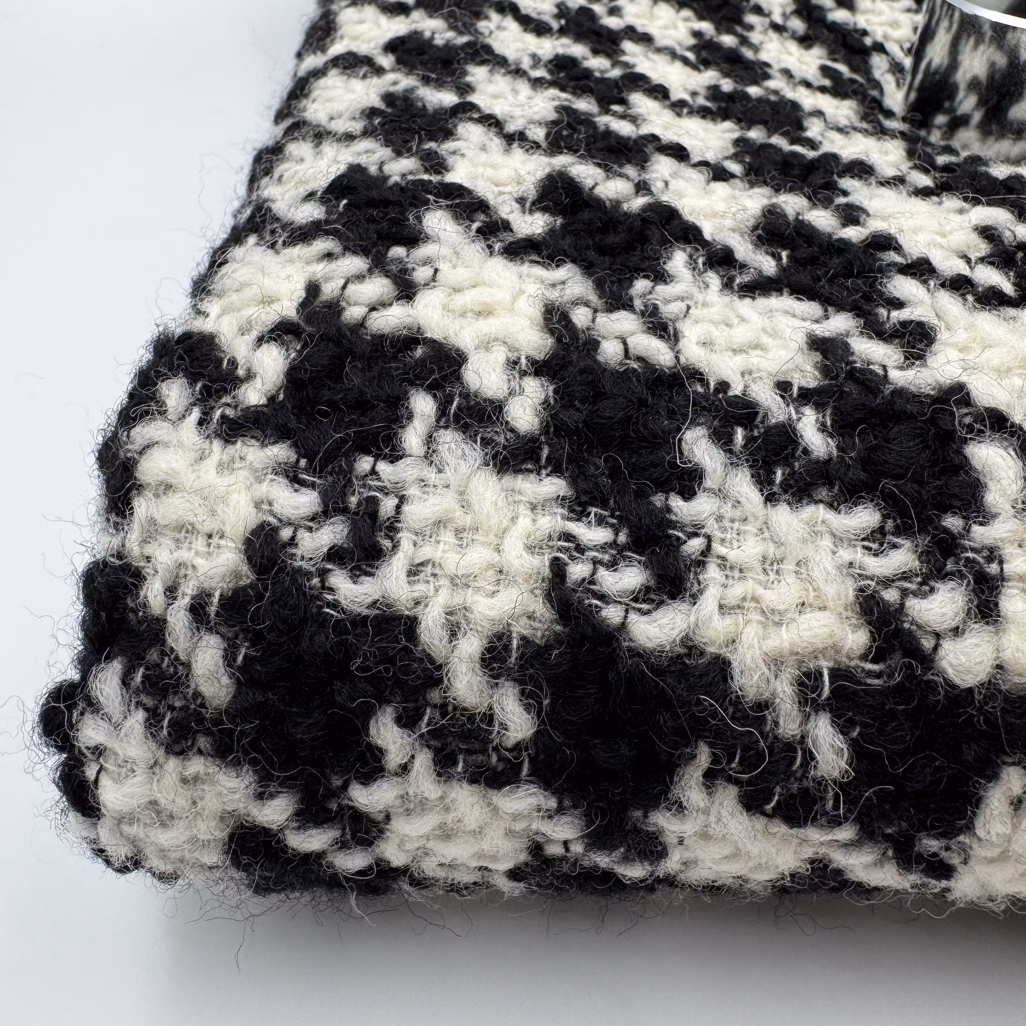 0,8m fluffig hundtand svart/vit Valentin*