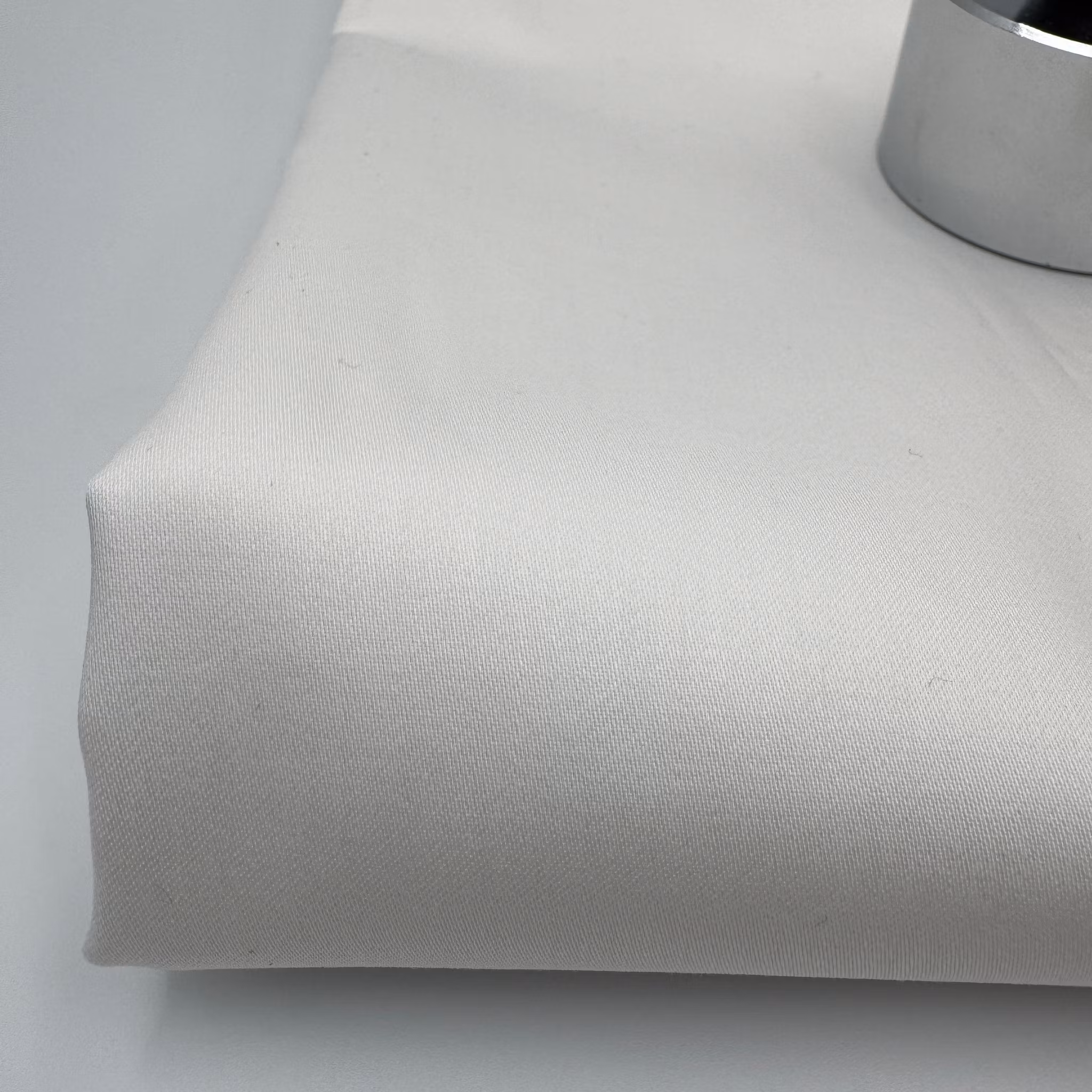 2m Bomullssatin gräddvit Gucc*